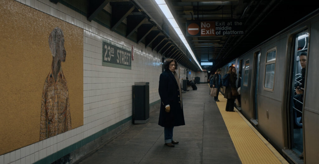Fran Lebowitz nella metropolitana di New York