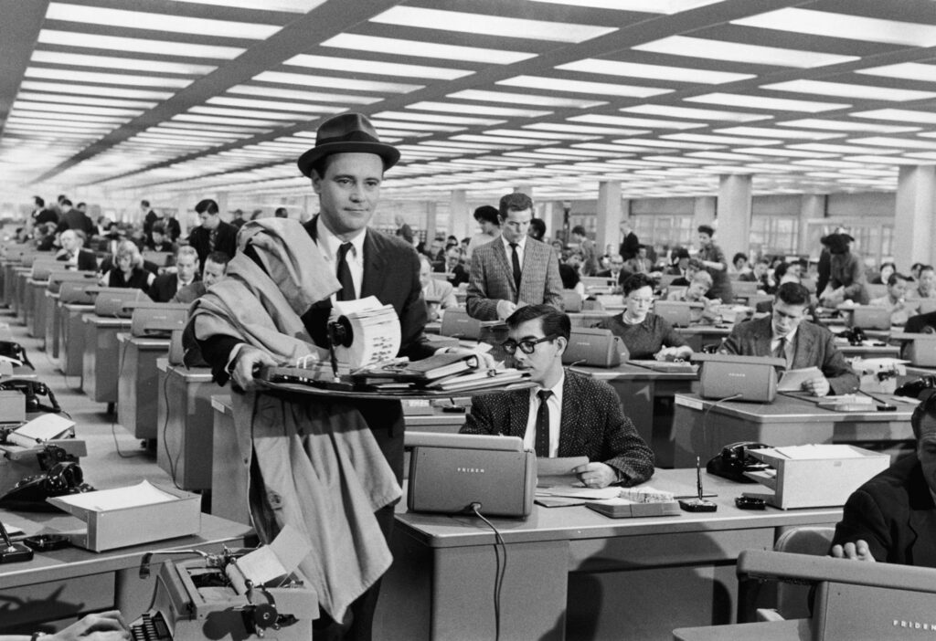 Jack Lemmon nel film L'Appartamento